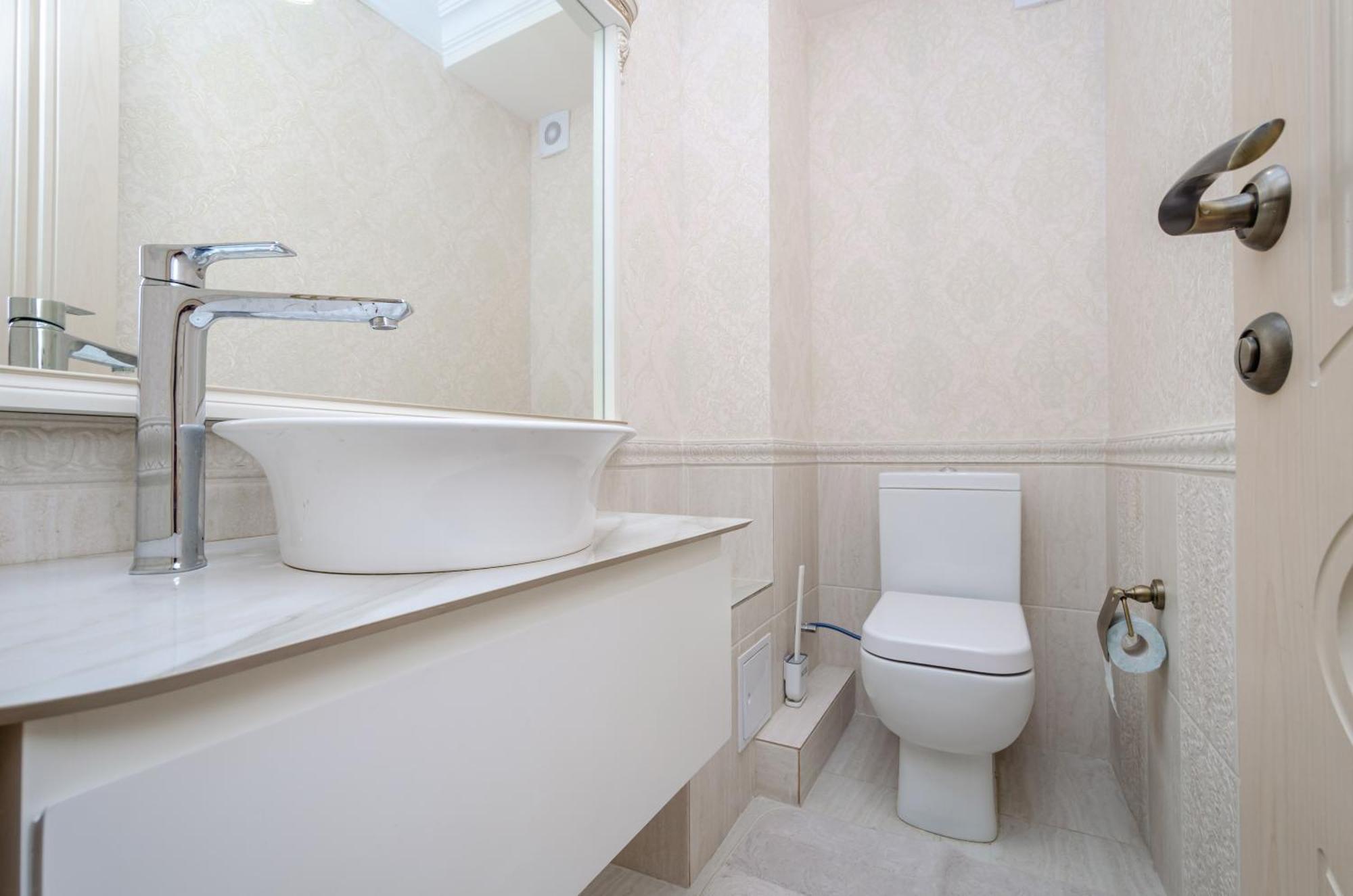 5A Beautiful Apartment In The Center Of The Capital Photo Original 耶烈万 外观 照片