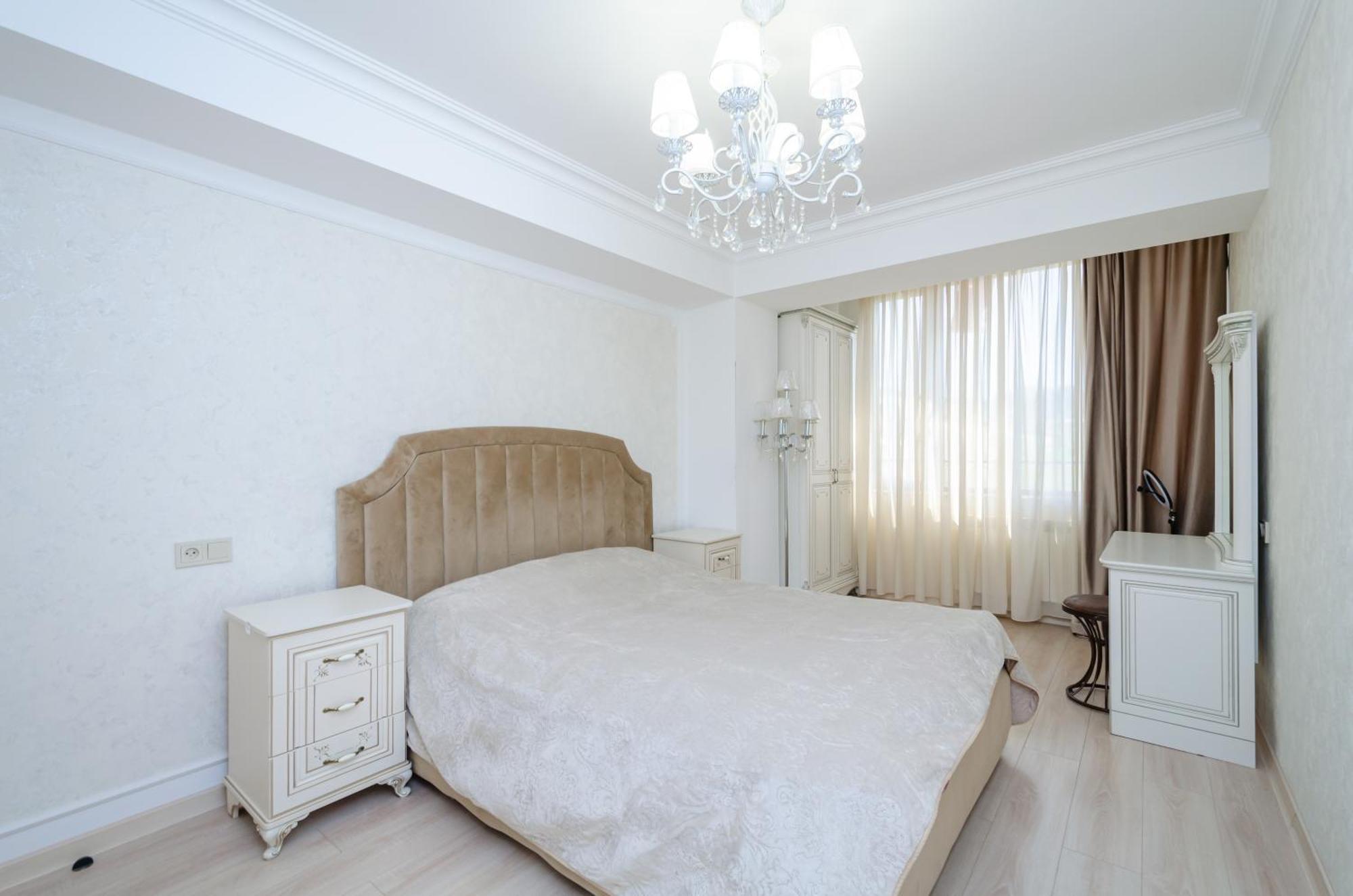 5A Beautiful Apartment In The Center Of The Capital Photo Original 耶烈万 外观 照片